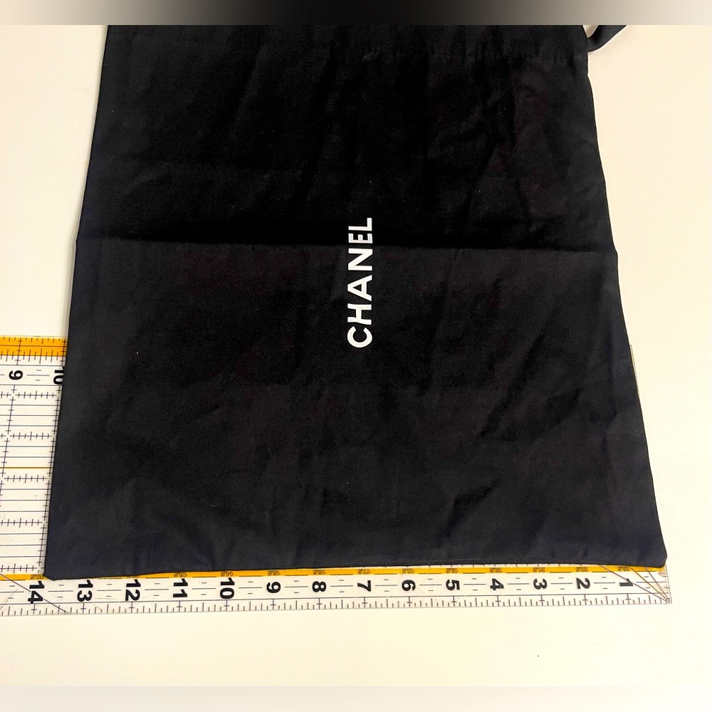 Chanel dustbags - Picture 3 of 6